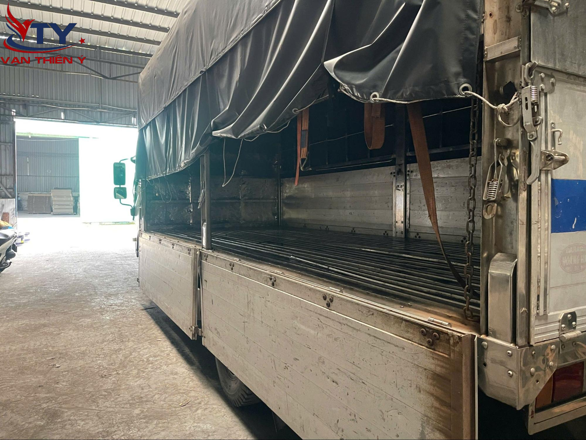 Đa dạng phương tiện, phù hợp nhiều loại hàng hóa
